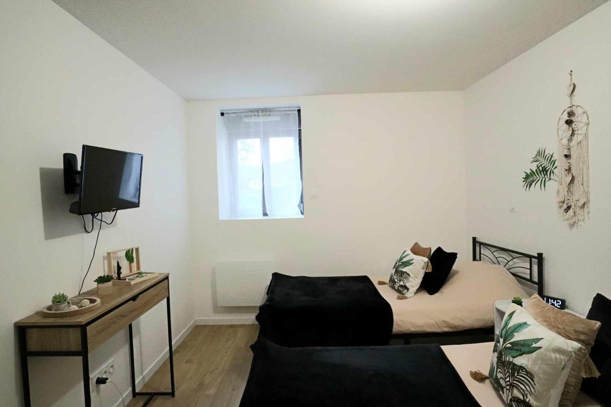 Appartement Le Moderne Ideal Pour Couples Et Professionnels Ornans Ngoại thất bức ảnh